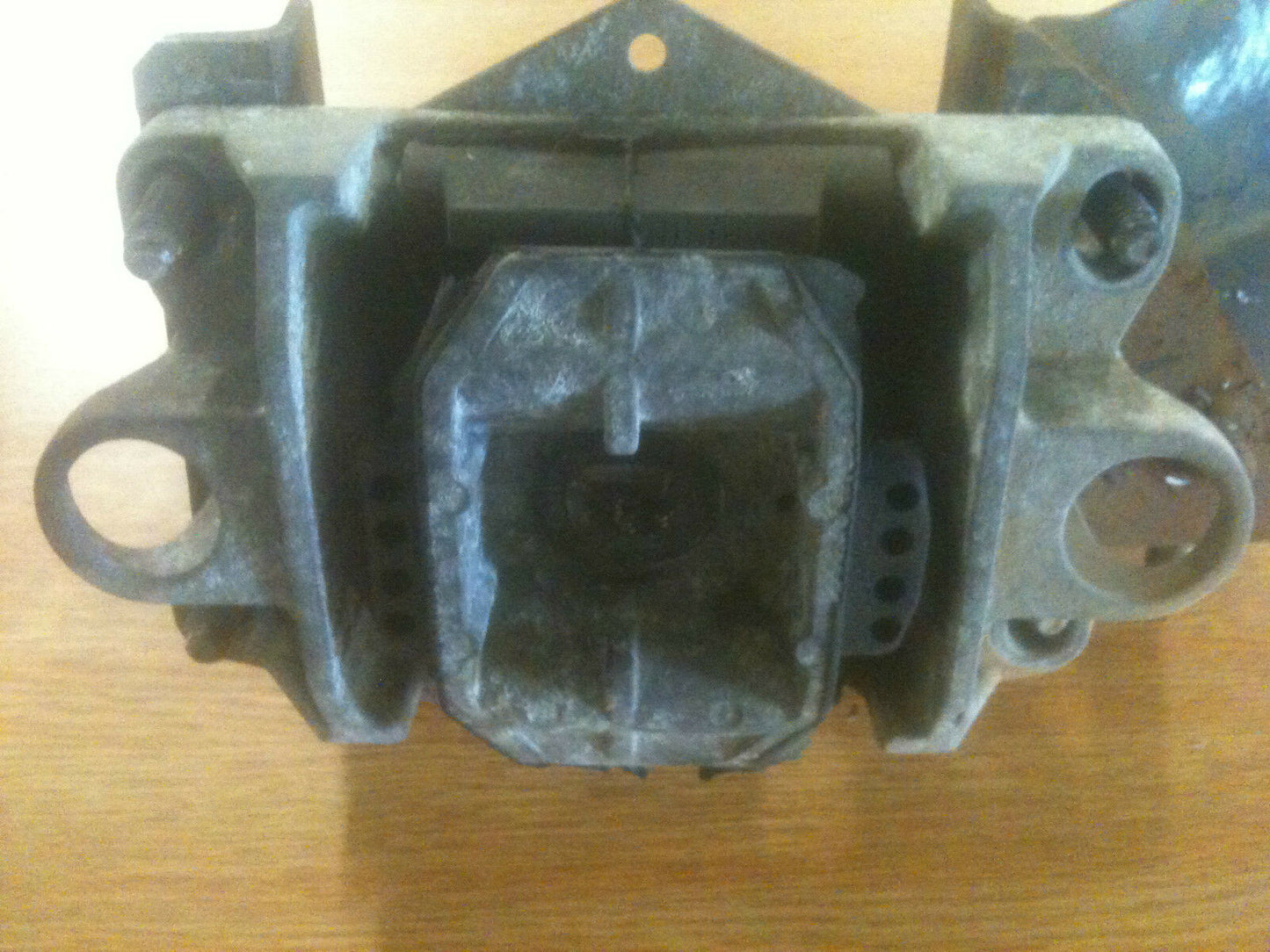 jaguar x type passenger left hand engine mounting v6 models genuine free delivery