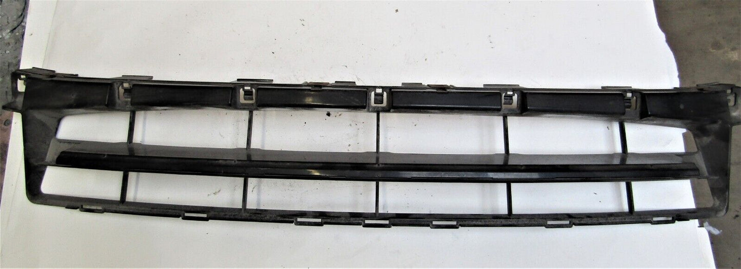 JAGUAR XF X250 CENTRE SUPPORT LOWER GRILL 9X43-17K949