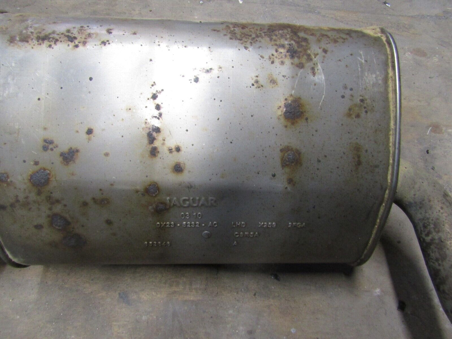 JAGUAR XF X250 LEFT PASSENGER SIDE EXHAUST MUFFLER 9X23 5232 AC