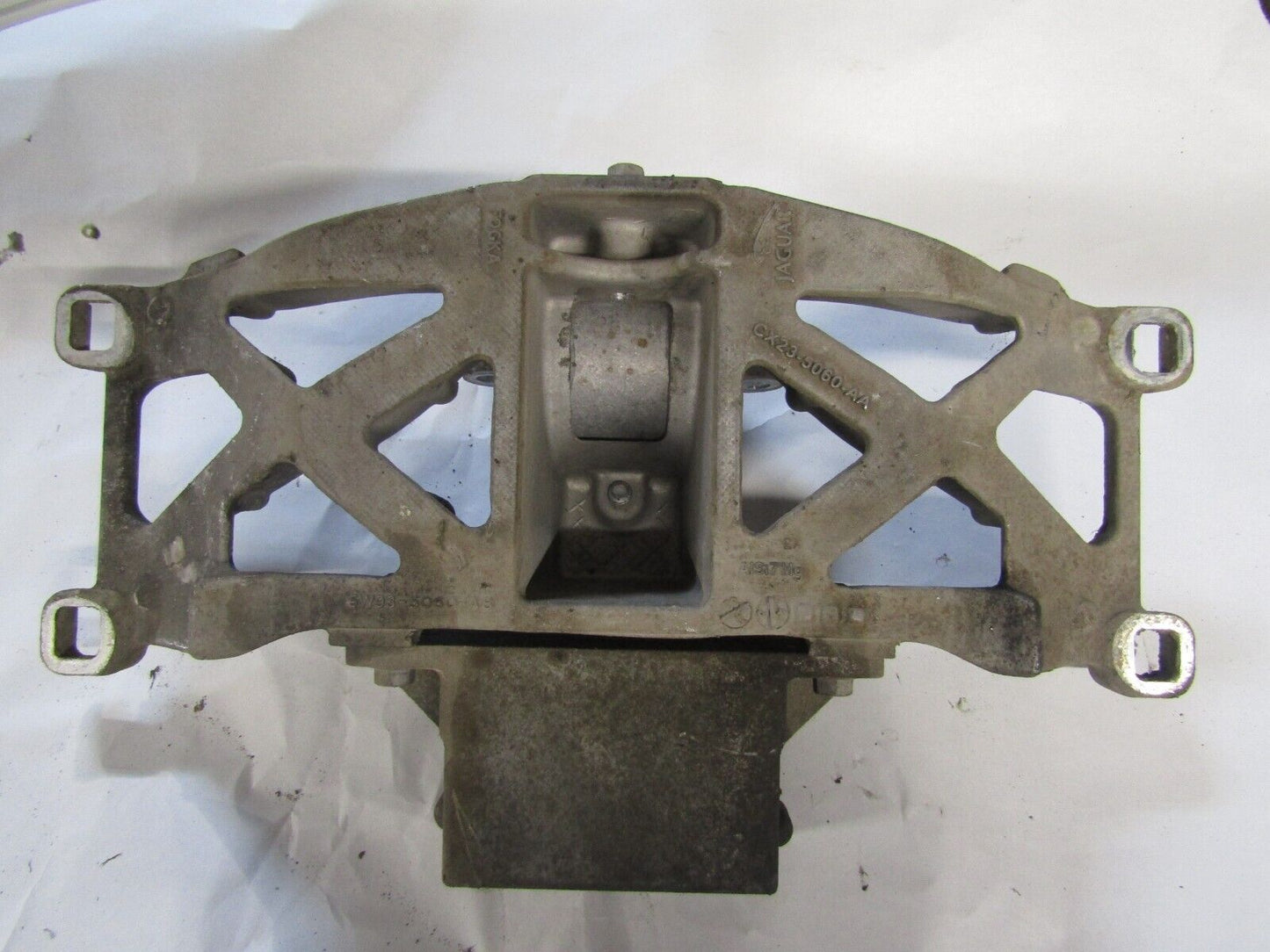 Jaguar XF X250 2.2D Facelift Rear Gearbox Mount Subframe Bracket Support 5W93-5030-AB/CX23--5060-AA