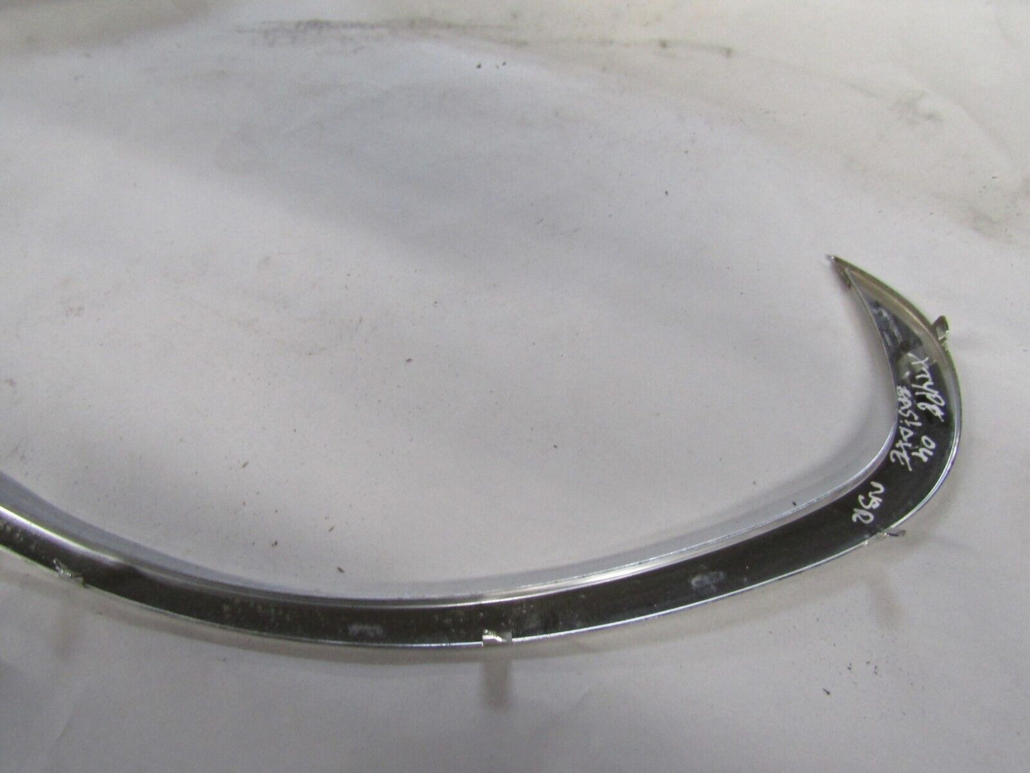 JAGUAR X TYPE ESTATE REAR LEFT BODYSIDE GLASS WINDOW FINISHER TRIM CHROME -