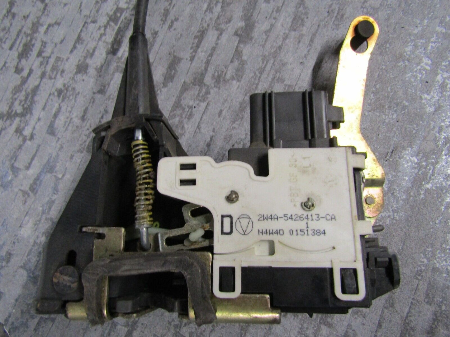 JAGUAR S TYPE N/S/F DOOR LOCK / LATCH/HANDLE MECHANISM FRONT LEFT 1999-2007