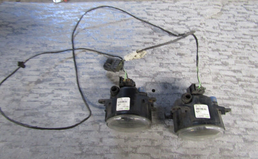 JAGUAR X-TYPE FRONT BUMPER FOG LIGHT LAMP LEFT /RIGHT PAIR 4R83-15200AA