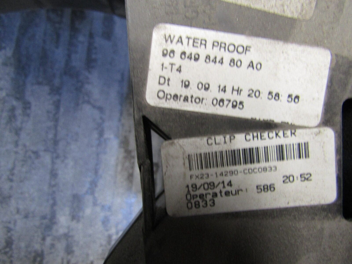 JAGUAR XF X250 2.2 DIESEL 2011-2015 ENGINE BAY FUSE BOX FX23-14290-CDC