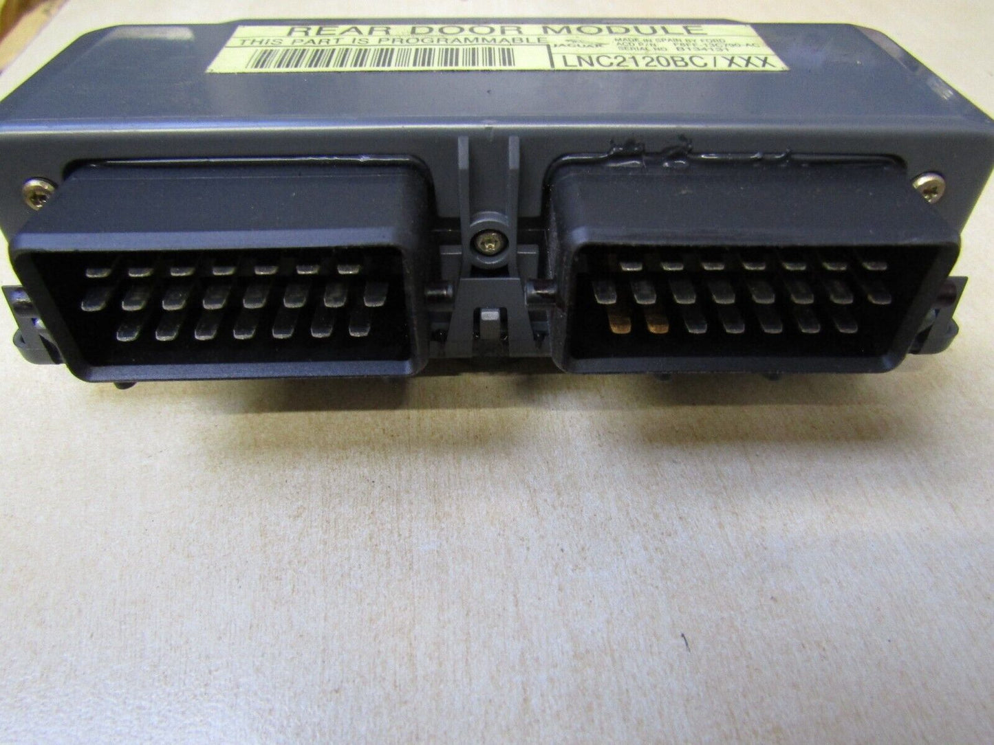 JAGUAR XJ8 3.2L 1997-2002 N/S REAR DOOR CONTROL MODULE UNIT LNC2120BC XXX