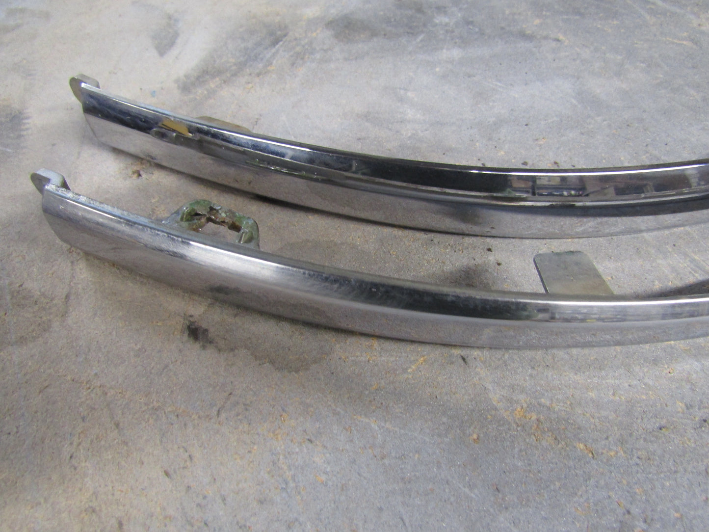 JAGUAR S-TYPE FRONT CHROME BUMPER TRIM R/L PAIR ,4R83-17C753-BB/4R83-17B976-BB