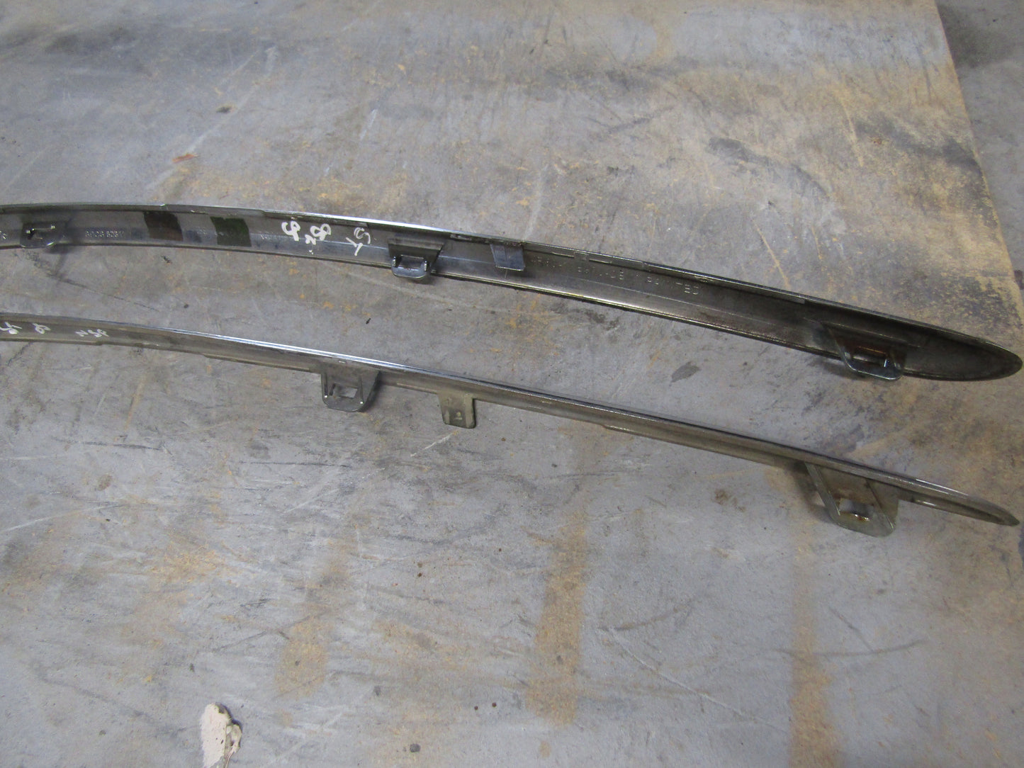 JAGUAR S-TYPE FRONT CHROME BUMPER TRIM R/L PAIR ,4R83-17C753-BB/4R83-17B976-BB