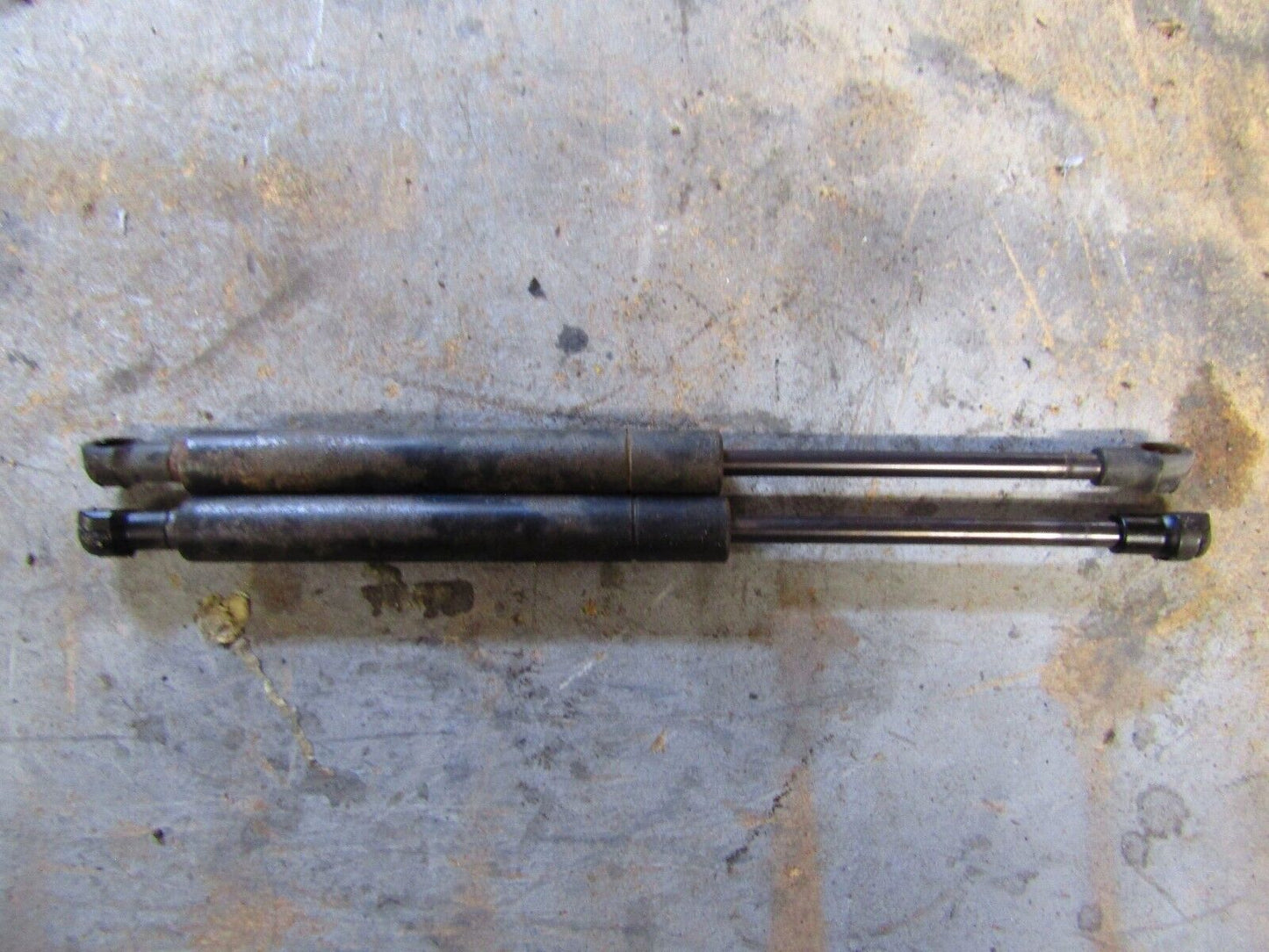 JAGUAR X-TYPE 2001-2010 BONNET STRUT PAIR 1X43-F406A10-AB