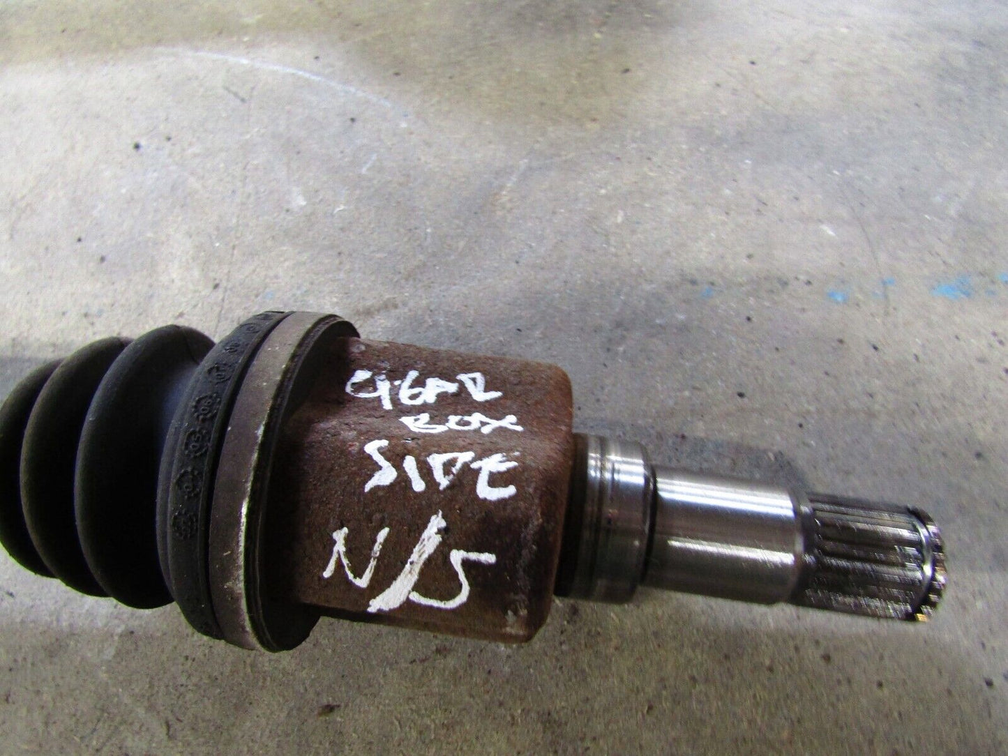 JAGUAR X-TYPE 2.5 V6 PETROL AUTO FRONT PASSENGER LEFT DRIVESHAFT 2001-2007
