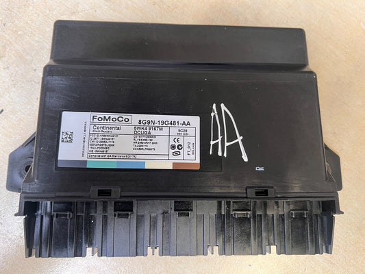 Jaguar XF X250 Keyless Vehicle Module ECU 8G9N-19G481-AA/AB