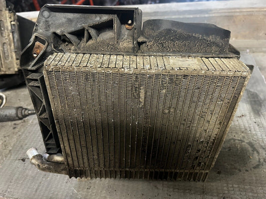 JAGUAR XF INTERCOOLER & AIR INTAKE DUCT RIGHT DRIVER SIDE 3.0 D 9X23-8A107-AD