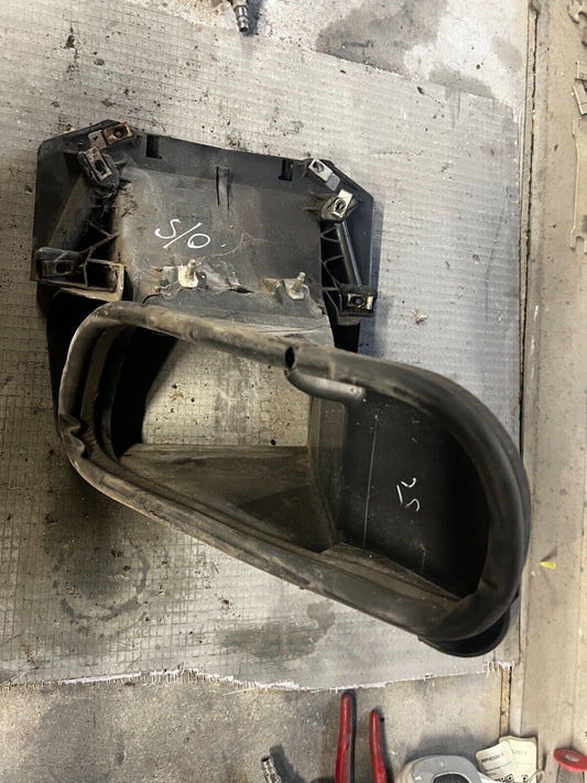 JAGUAR XF X250 AIR INTAKE DUCT PIPE RIGHT DRIVERS SIDE 2010 9X23-8A107-AD