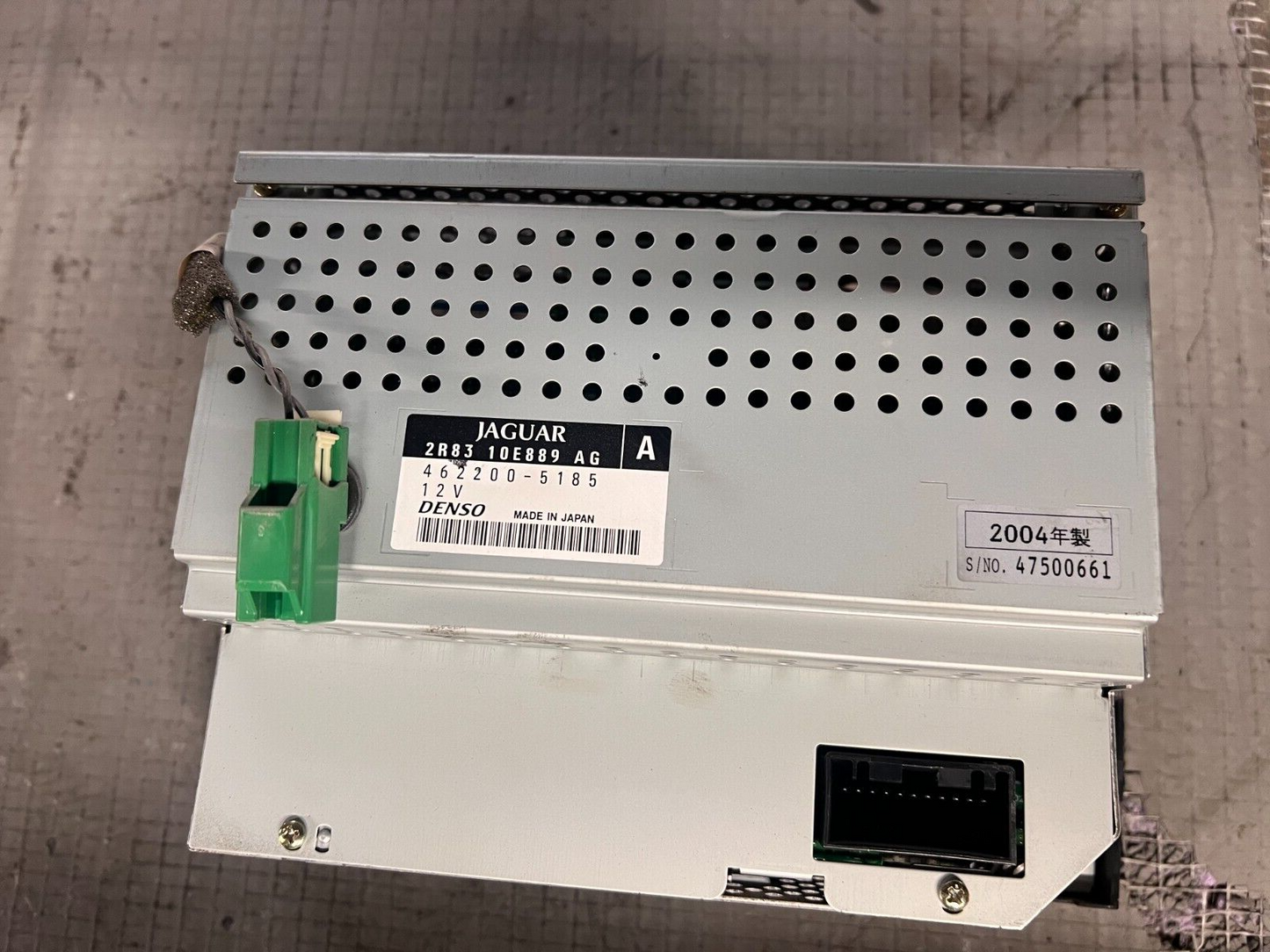 JAGUAR S-TYPE RADIO CD UNIT 2R836-10E889 AH/AG/BG