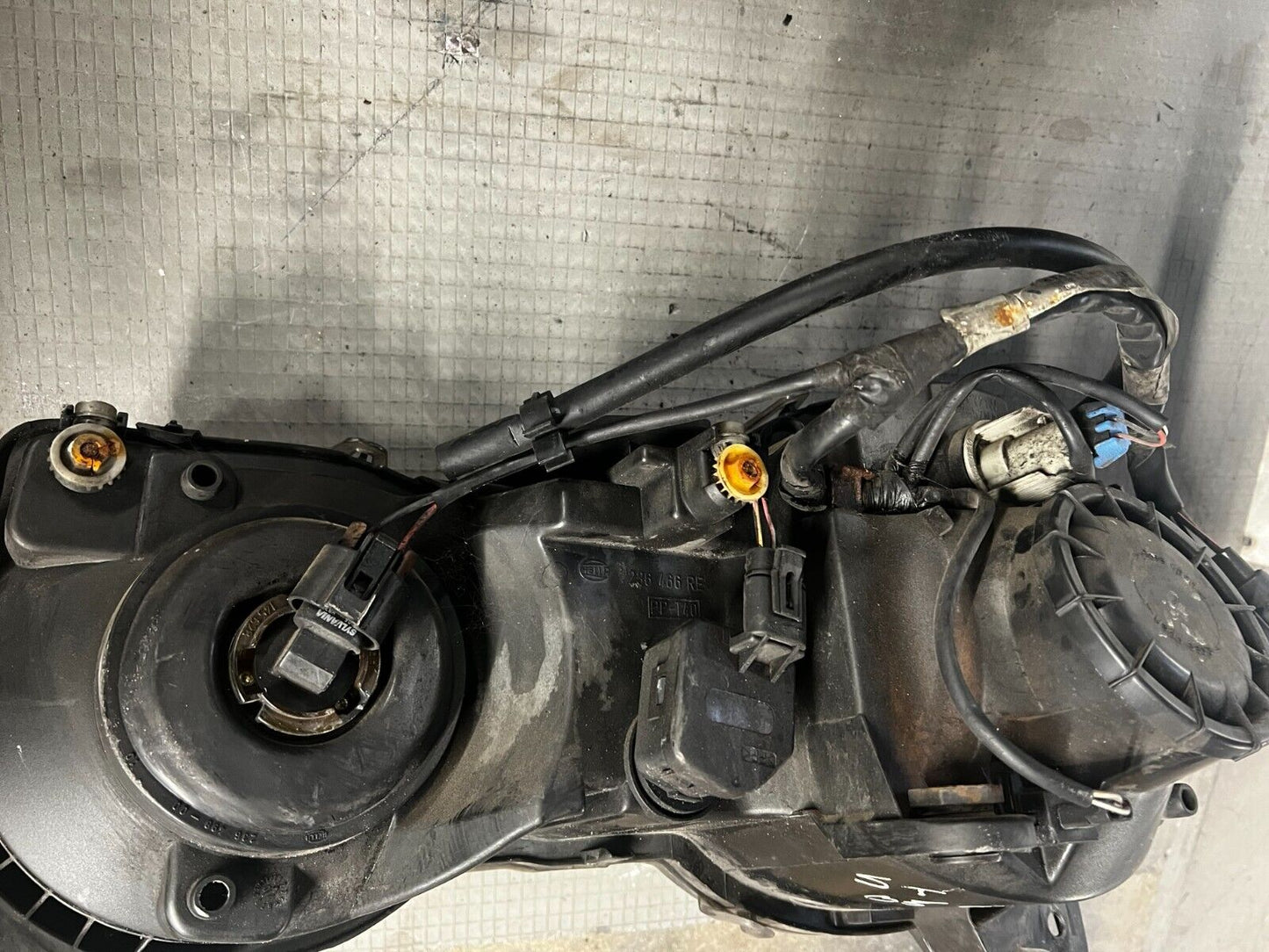 JAGUAR S-TYPE 1999-2007 RIGHT DRIVERS SIDE HEADLIGHT/LAMP + NEW ABS ADJUSTERS