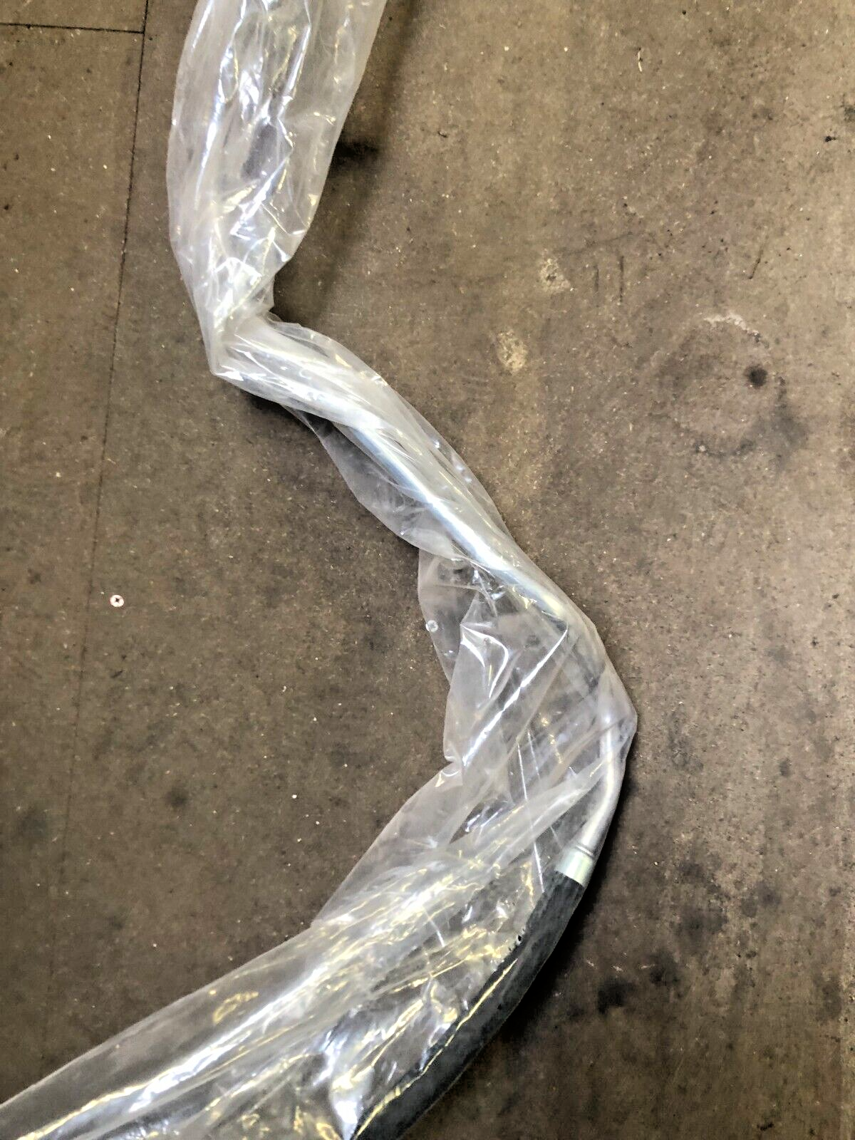 Jaguar XJ8 1998-2003 Trans Oil Cooler Hose Transmission Line NNE4510AA (NEW)