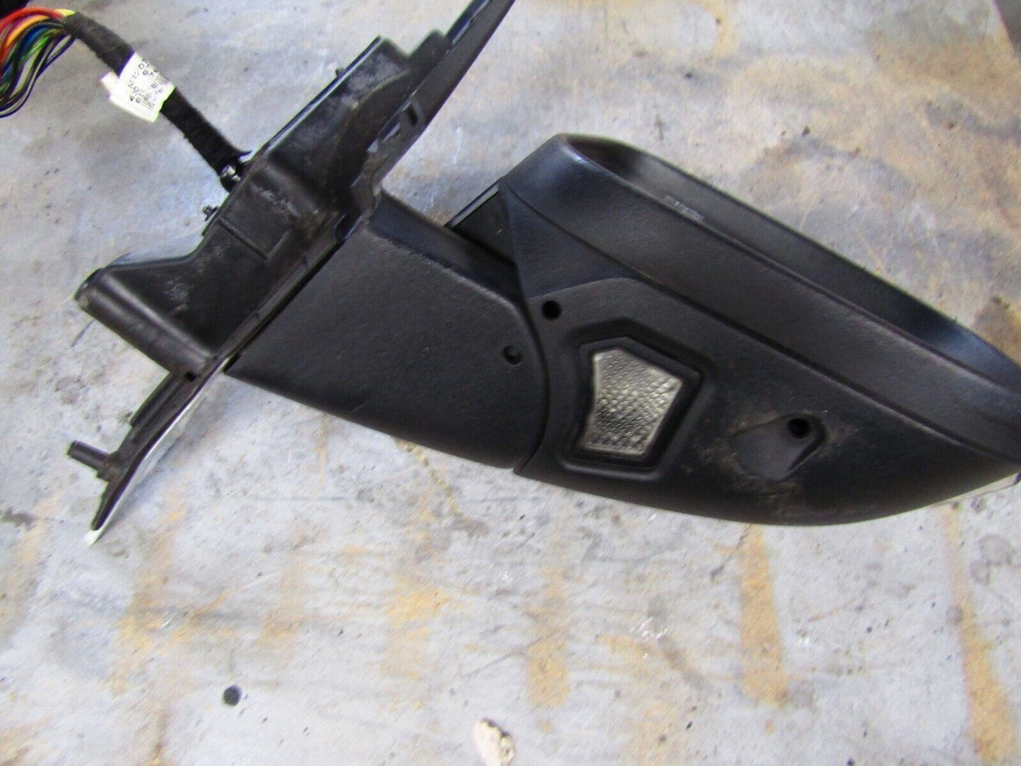 Jaguar XF X250 DRIVERS O/S DOOR WING MIRROR,PUDDLE LIGHT (JKE) 14 WIRE