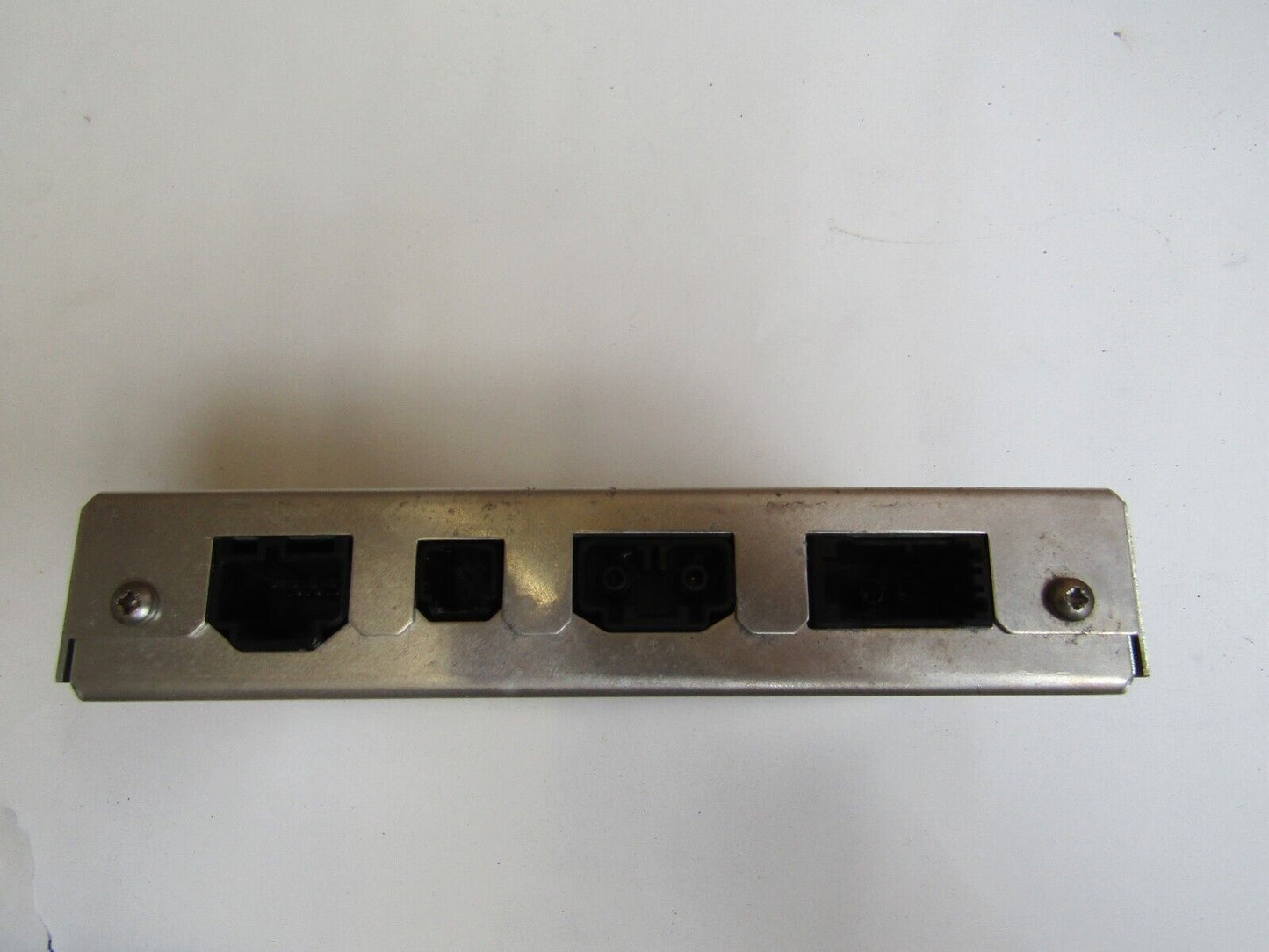 JAGUAR RADIO GATEWAY MODULE MOST/D2B GWM 7W93-19C 123-AD