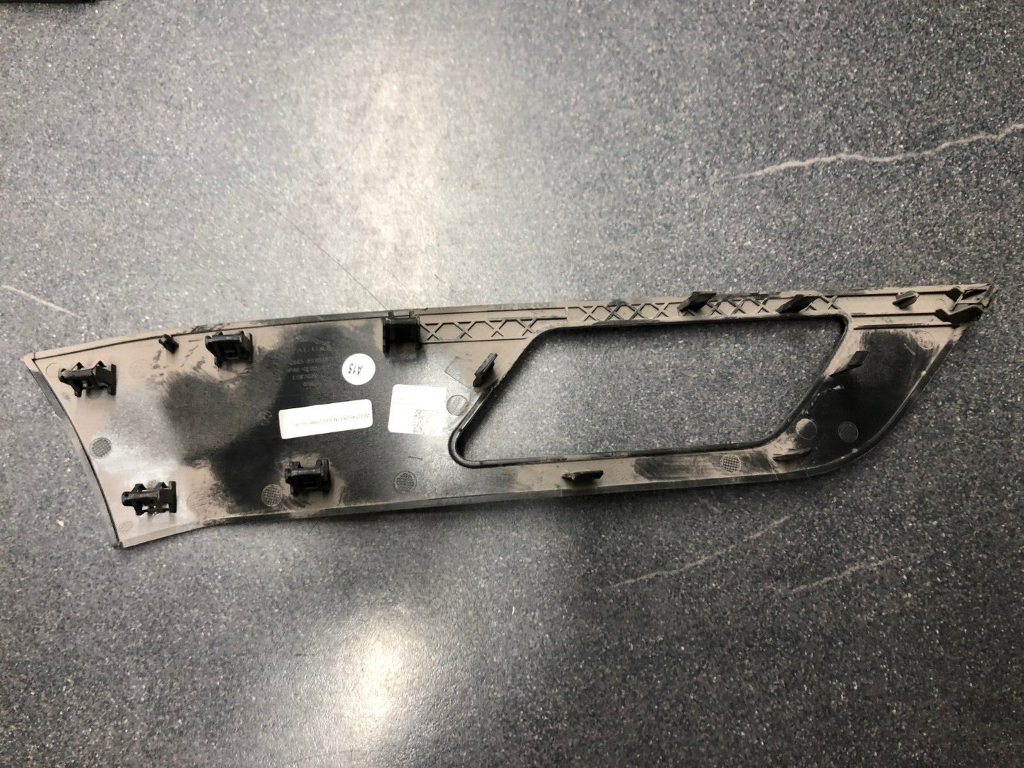 JAGUAR XF DOOR HANDLE TRIM FRONT LEFT PASSENGER SIDE NEARSIDE X260 2015