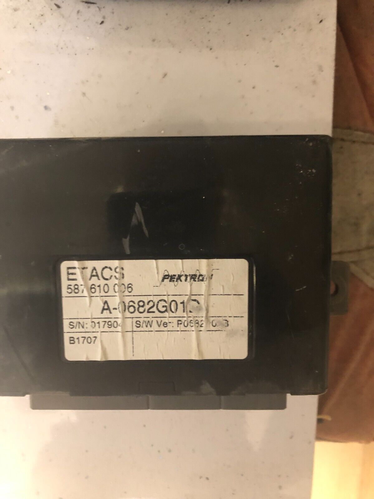 LDV MAXUS 04-09 ESA UNIT (A0682G01D)