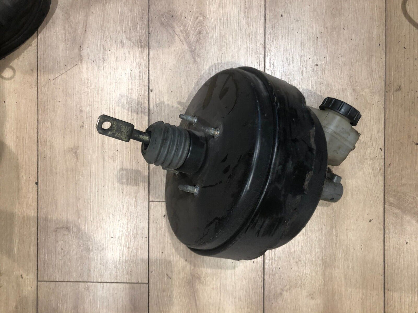 JAGUAR X-TYPE 2001 -2006 BRAKE SERVO WITH MASTER CYLINDER