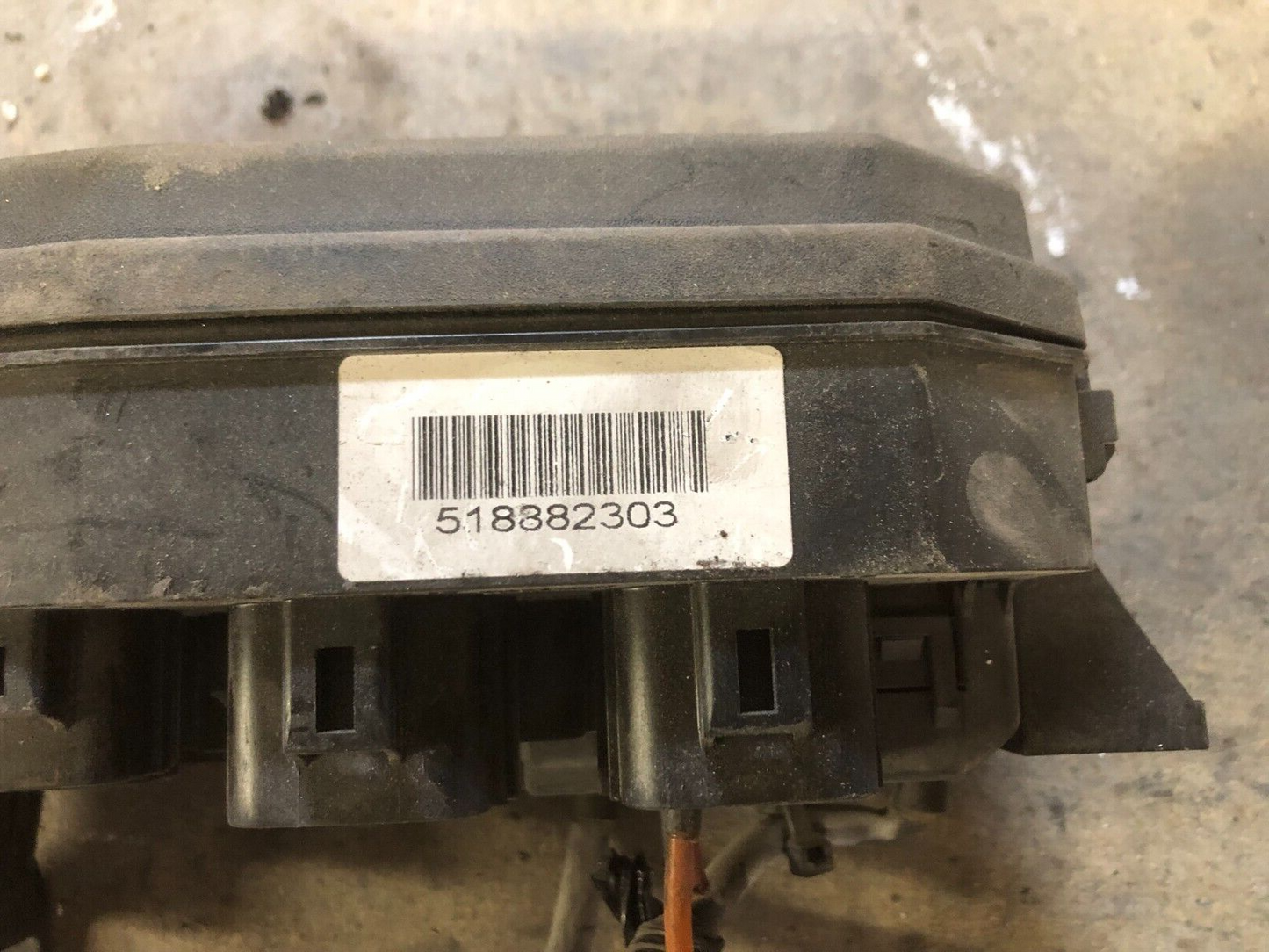 JAGUAR X-TYPE (DIESEL) 2003-2010 FUSEBOX ENGINE BAY 4X43-14A073-DC