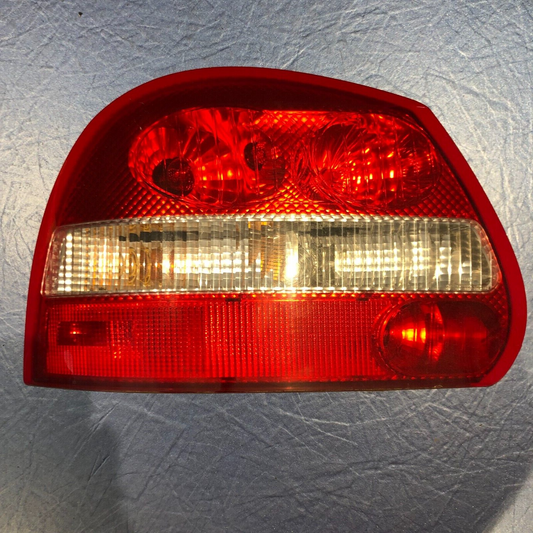 JAGUAR X TYPE N/S REAR PASSENGER LIGHT ESTATE 2004-2010