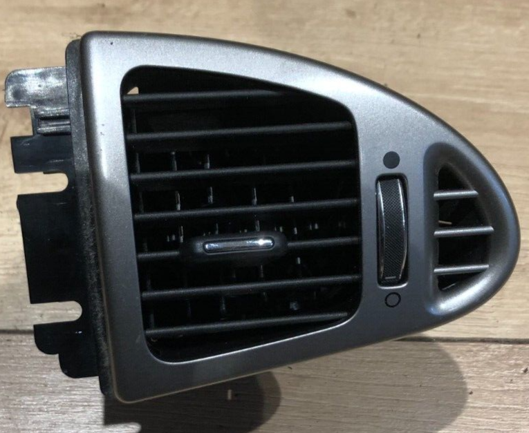 JAGUAR X-TYPE 2005 - 2009 FRONT RIGHT DRIVERS SIDE AIR VENT TRIM 9X43-6727-BA