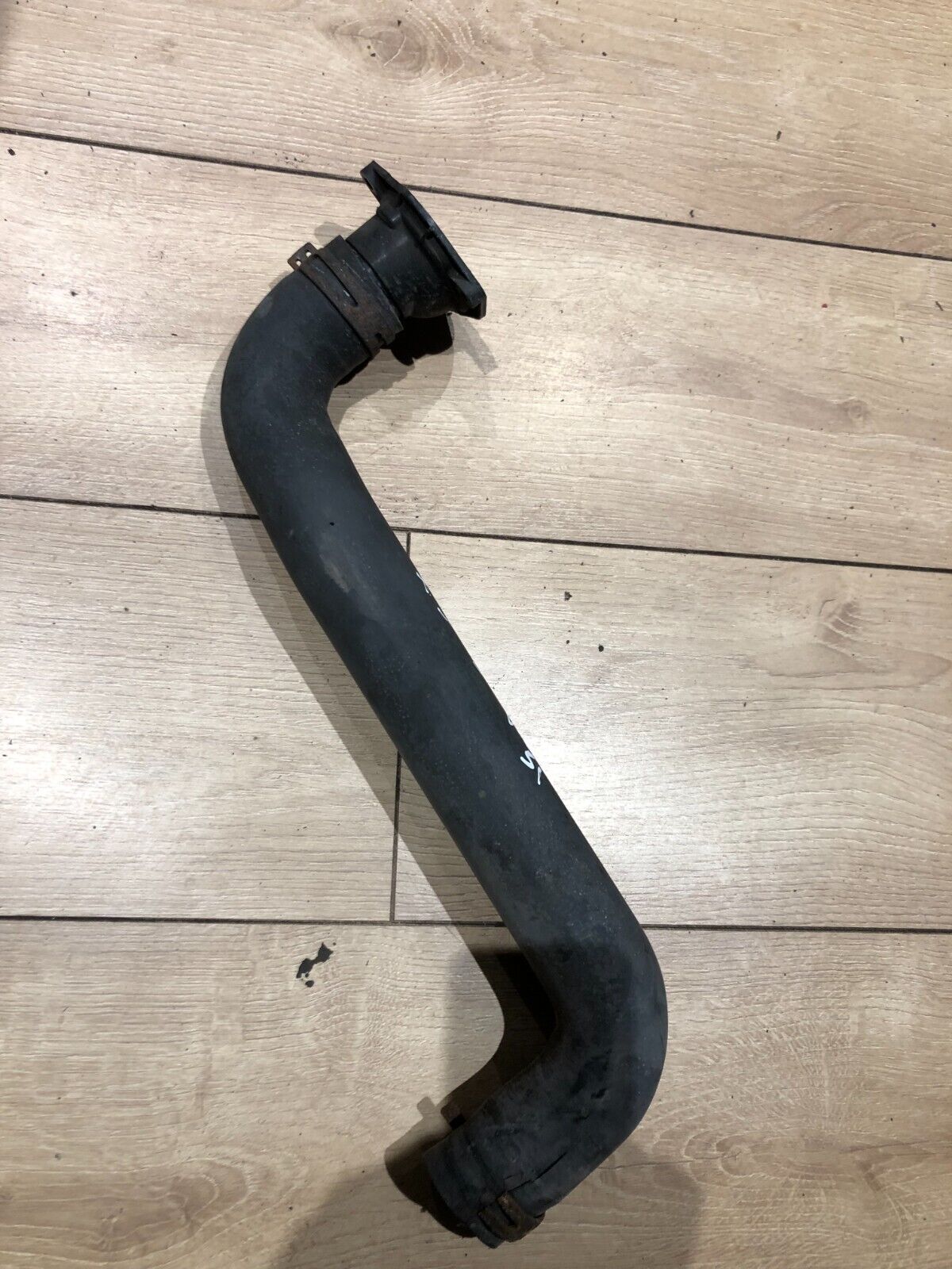 JAGUAR XJ8 3.2 V8 PETROL AUTOMATIC COOLANT PIPE