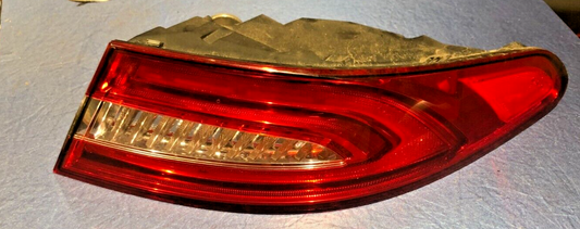 Genuine Jaguar XF 2011-2015 RIGHT REAR TAIL LAMP FACELIFT