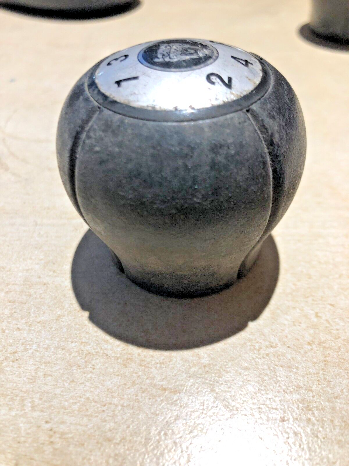 JAGUAR X-TYPE 2001-2010 5-SPEED MANUAL GEAR KNOB