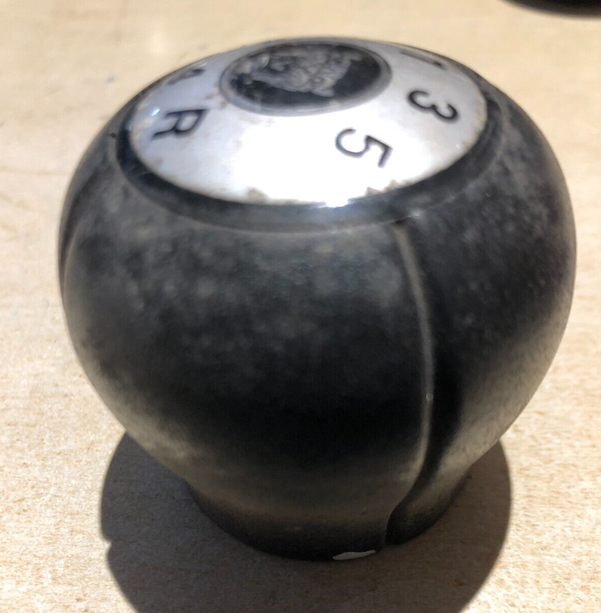 JAGUAR X-TYPE 2001-2010 5-SPEED MANUAL GEAR KNOB