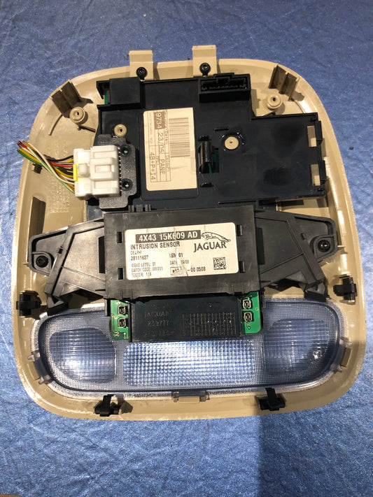 JAGUAR X-TYPE INTERIOR ROOF READING COURTESY LIGHT CREAM 4X4315K609-AD