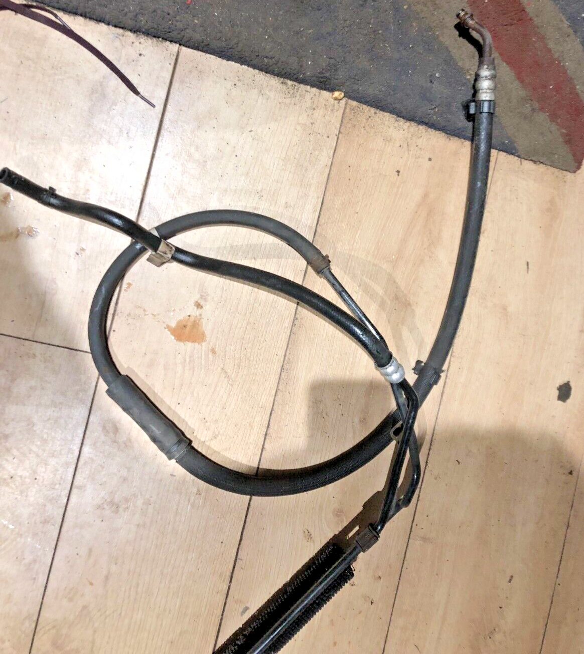 Jaguar S-Type 2.7 Diesel 2004-2007 POWER STEERING OIL COOLER / TUBE RADIATOR