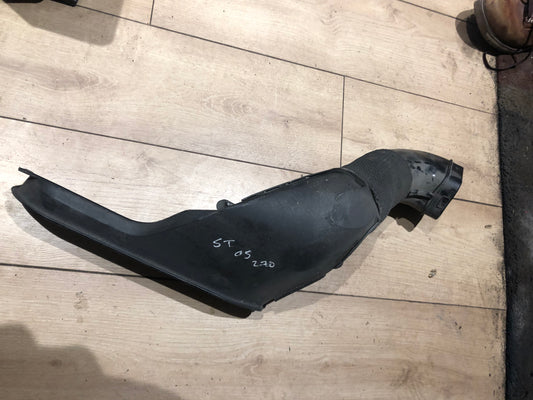 JAGUAR S TYPE 2.7 AIR INTAKE HOSE PIPE HOUSING 2R83 9A673 BA