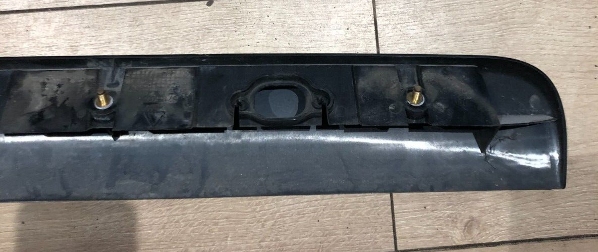 LDV MAXUS V80 PASSENGER LEFT REAR DOOR LIGHT TRIM PANEL