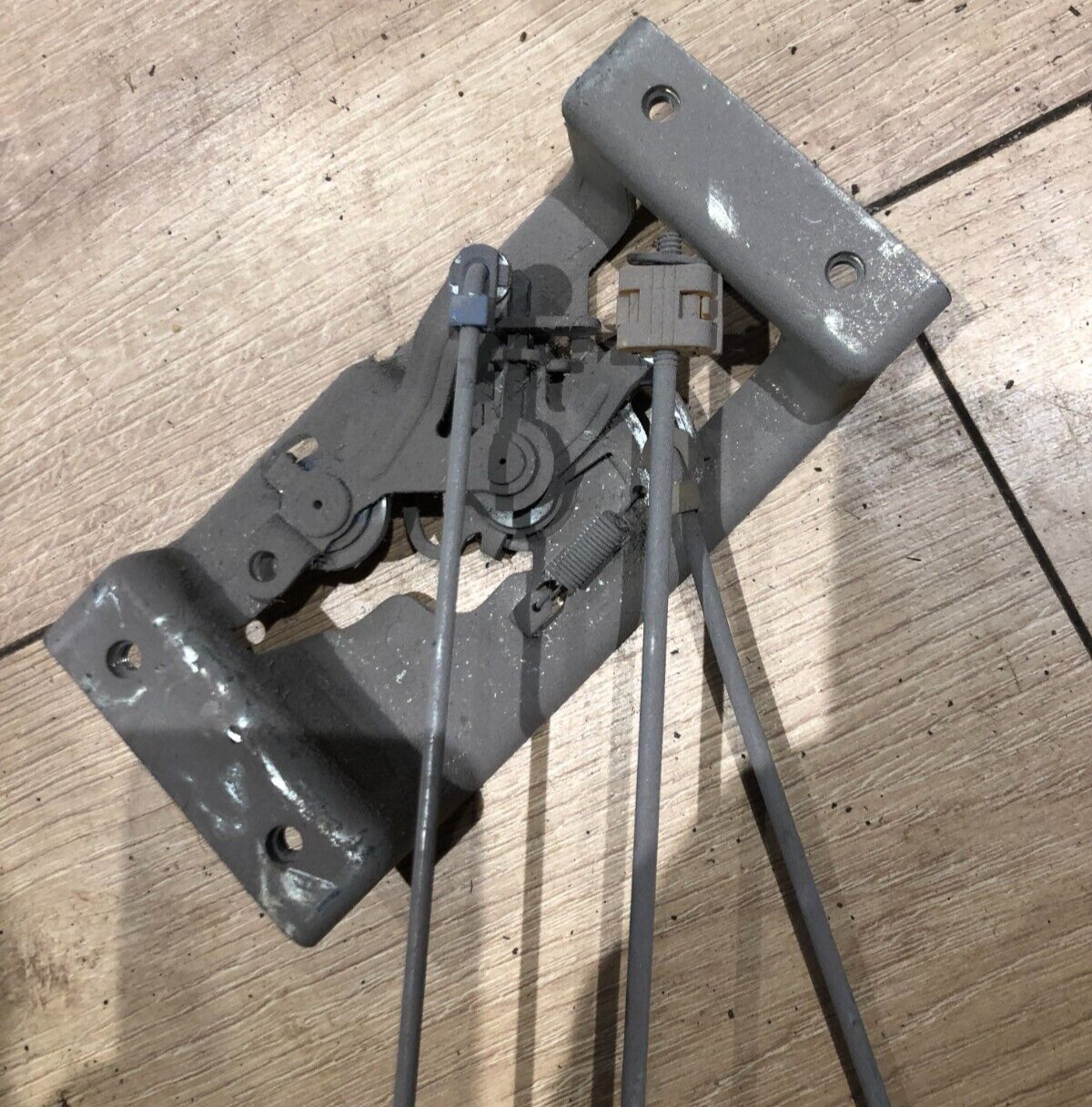 LDV Maxus V80 2013-on Front Door lock Actutor Right Drivers