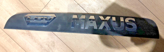 LDV MAXUS V80 PASSENGER LEFT REAR DOOR LIGHT TRIM PANEL