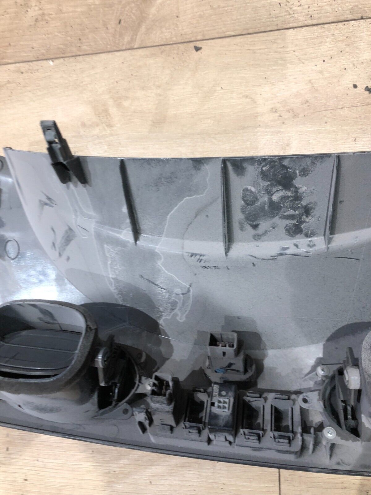 LDV Maxus -V80 Dash Vent Facia Trim Surround