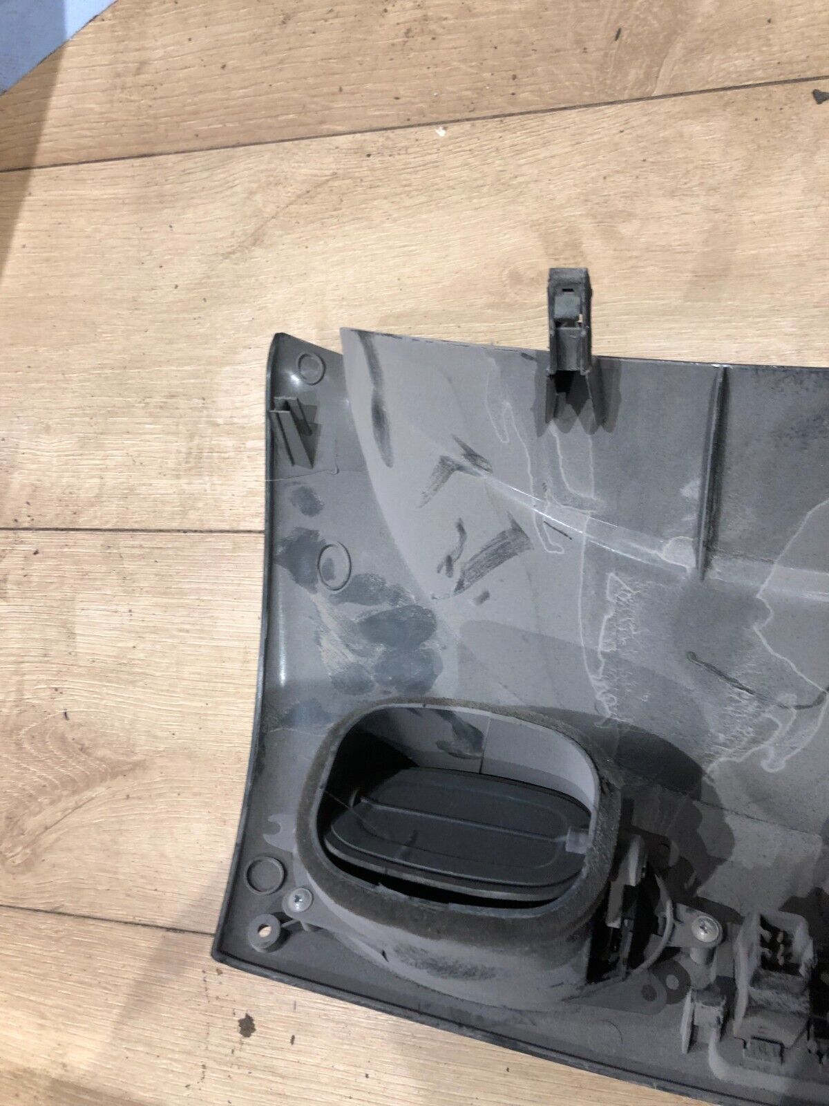 LDV Maxus -V80 Dash Vent Facia Trim Surround