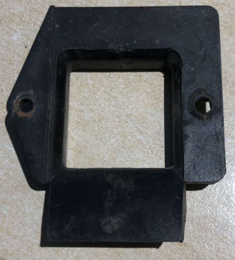 Jaguar XF X250 Engine Lock Hook Guide Cover 8X23-103663-AB
