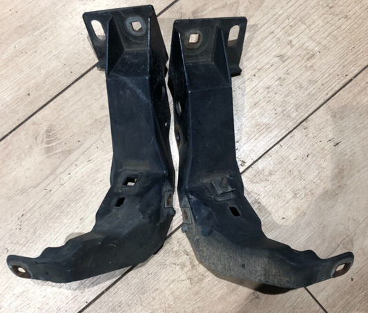 Jaguar XF 2011-2015 WING MOUNTING BRACKET / FENDER SUPPORT PAIR BLUE