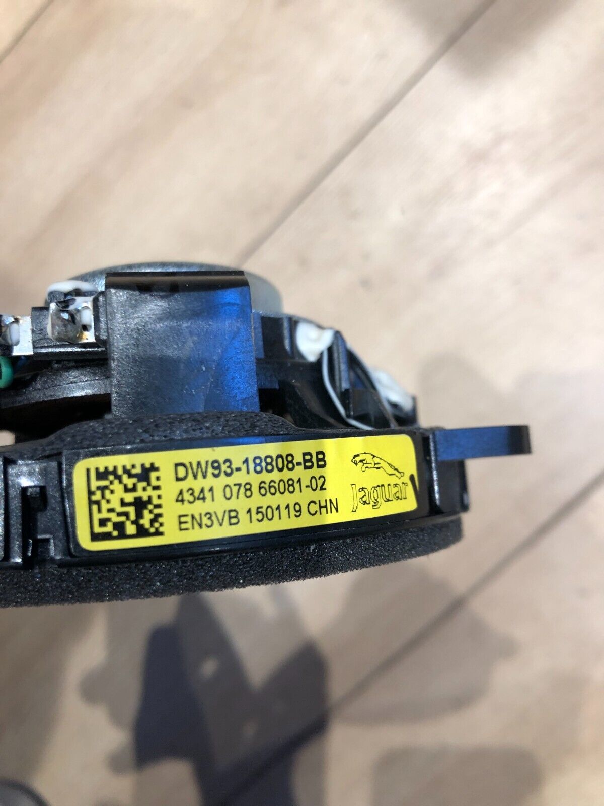 JAGUAR XJ X351 REAR DOOR SPEAKER DW93-18808-BB