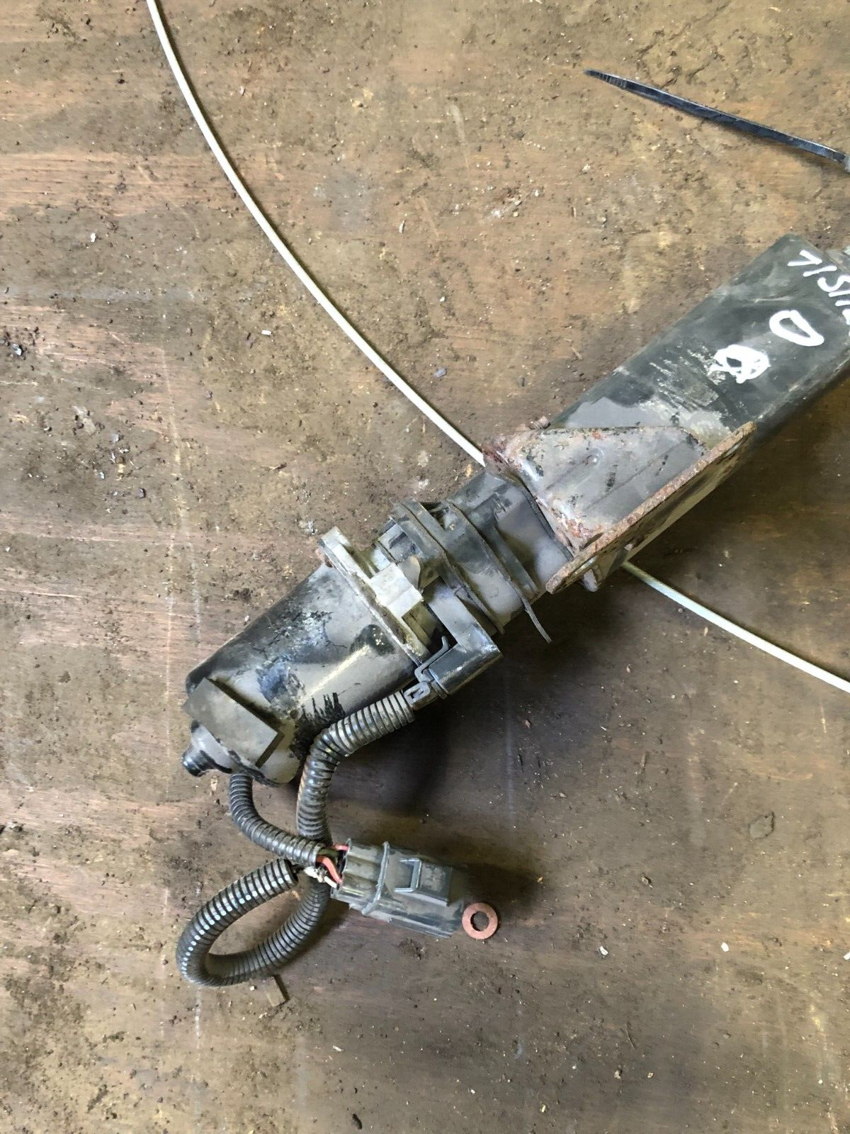 JAGUAR XF X250 HANDBRAKE MOTOR/ CABLE (7151120)