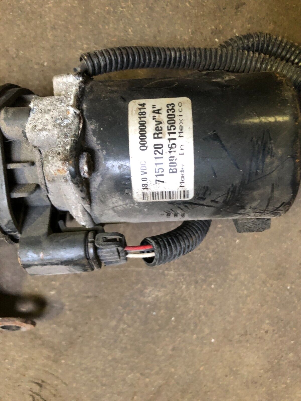 JAGUAR XF X250 HANDBRAKE MOTOR/ CABLE (7151120) 3.0