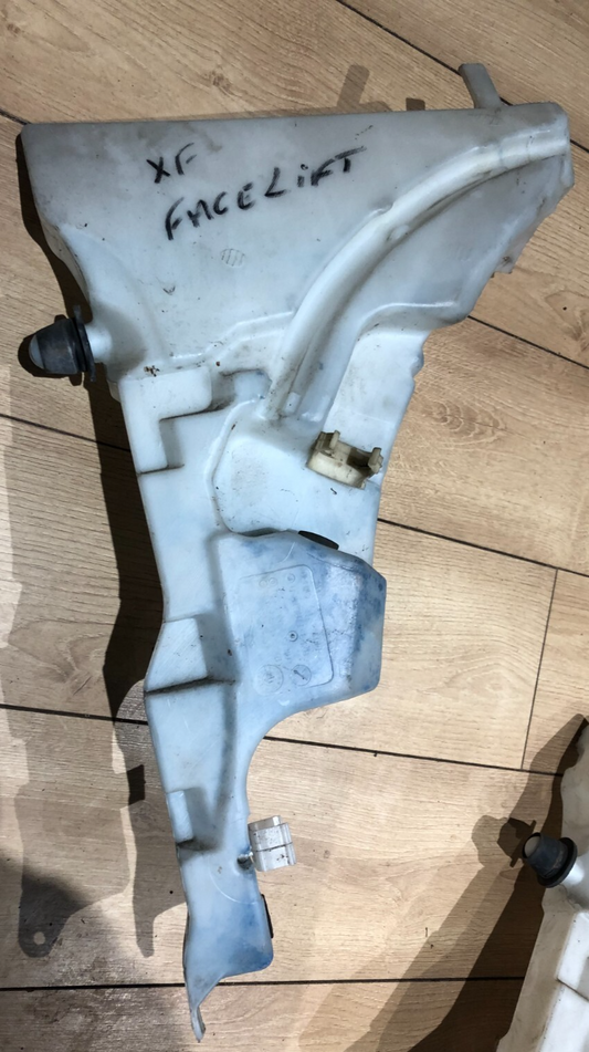 JAGUAR XF XF 2008-2011 WINDSCREEN WASHER RESERVOIR (Models with headlamp washer)