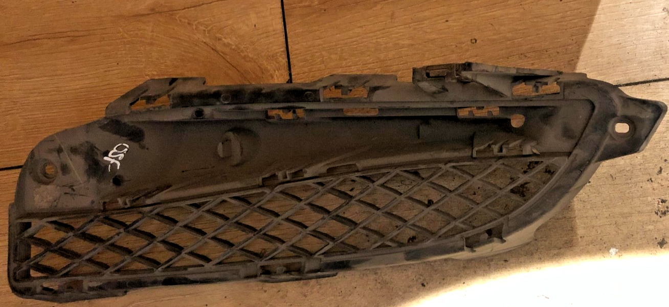 Jaguar XF 2011-2015 RIGHT FRONT BUMPER GRILLE (OPEN MESH)