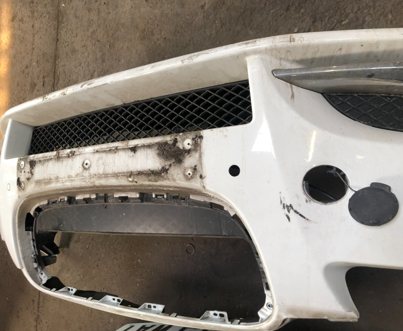 JAGUAR XF X250 FACELIFT FRONT BUMPER WHITE