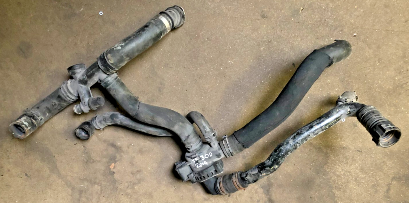 Jaguar XF X250 2011-2015 3.0 D Engine Thermostat & Coolant Pipes Hoses /Water Coolant Flange Pipe