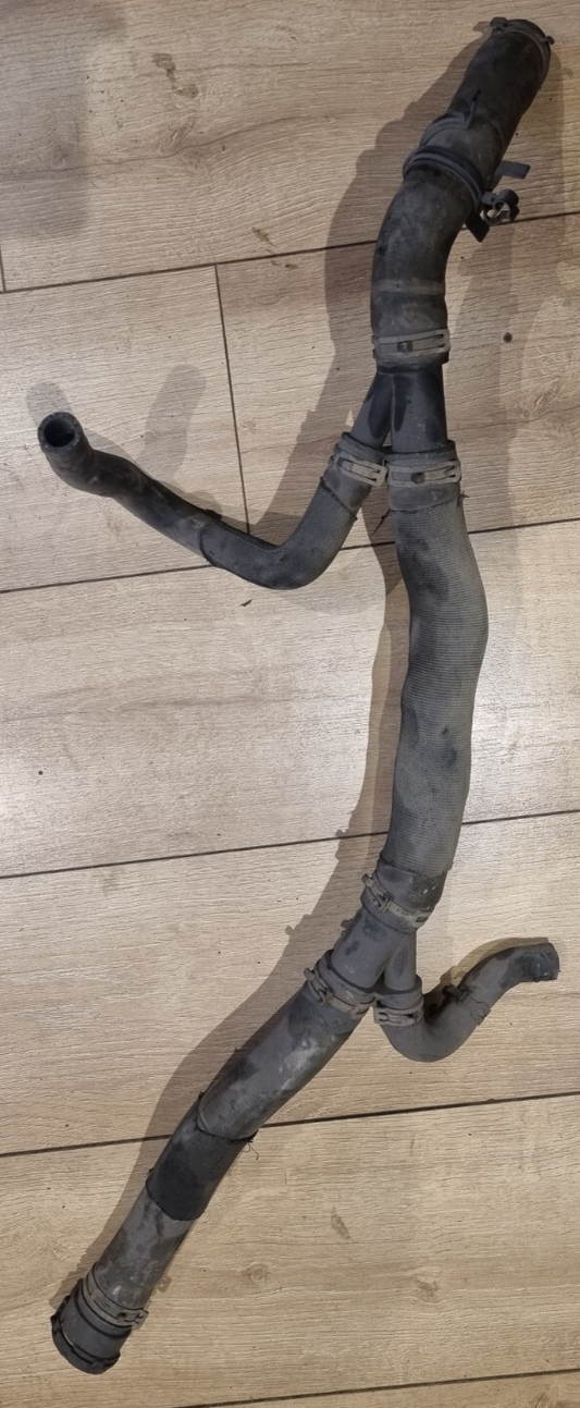 JAGUAR XF 2.2D Water pipe CX23-8286-ED