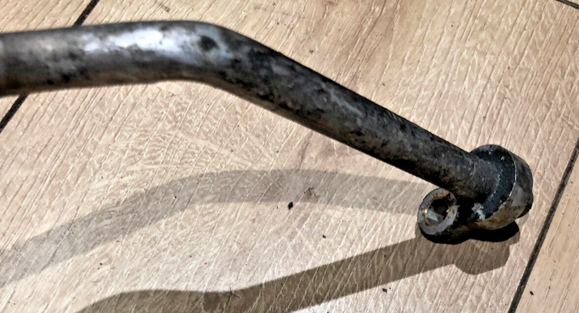 JAGUAR X-TYPE PETROL 2001-2004 AIR CON HOSE (TO COMPRESSOR)